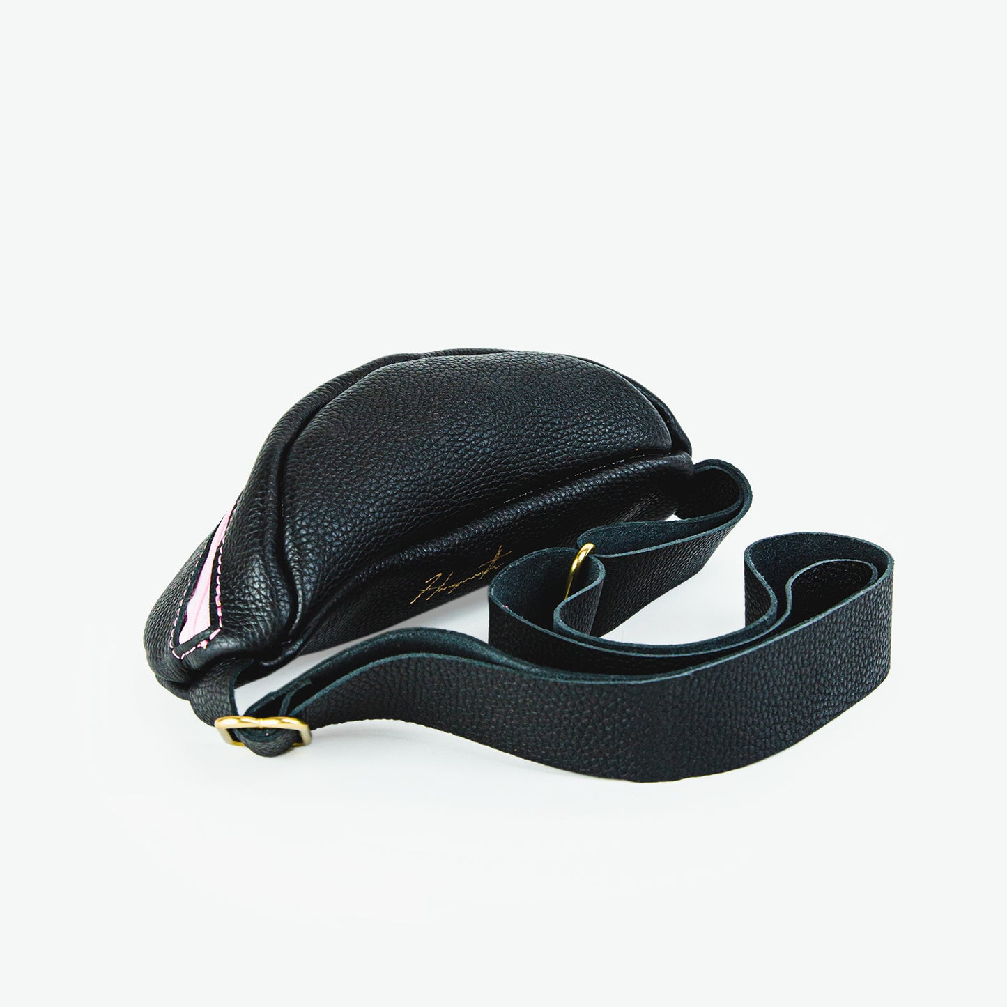 Winnie Sling - Pebbled Licorice